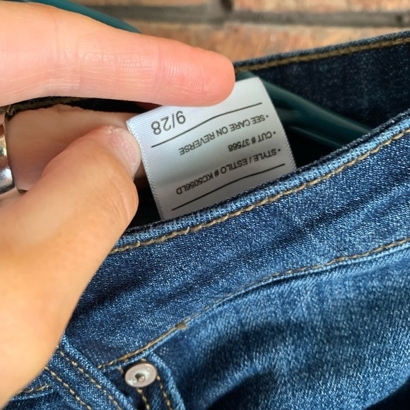 NWT KanCan Distressed Skinny Jeans 9/28 - Picture 2 of 3